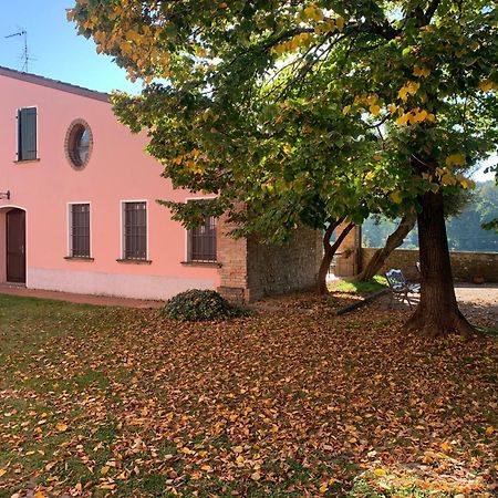 Agriturismo Case In Collina Volta Mantovana Exteriör bild