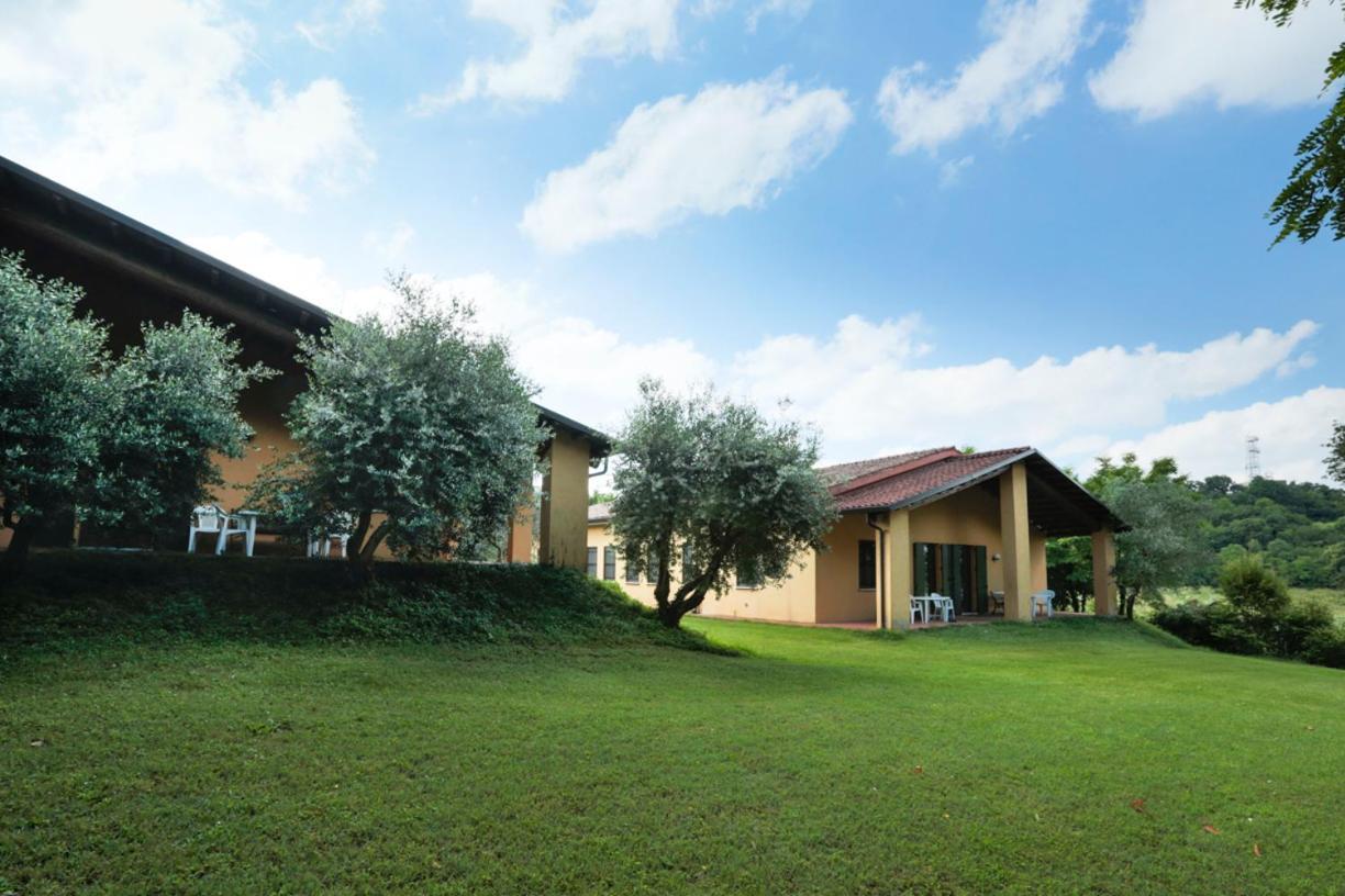Agriturismo Case In Collina Volta Mantovana Exteriör bild