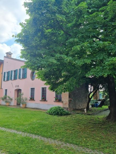 Agriturismo Case In Collina Volta Mantovana Exteriör bild