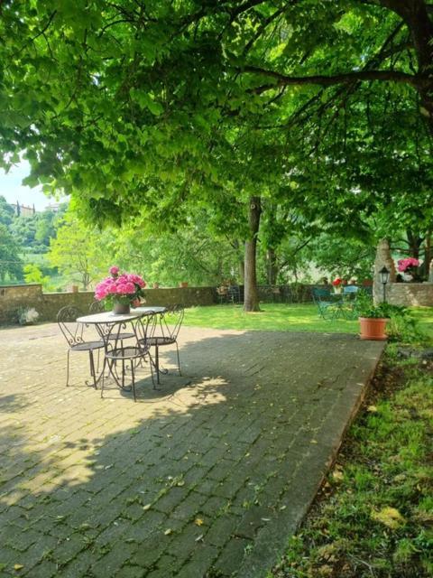 Agriturismo Case In Collina Volta Mantovana Exteriör bild